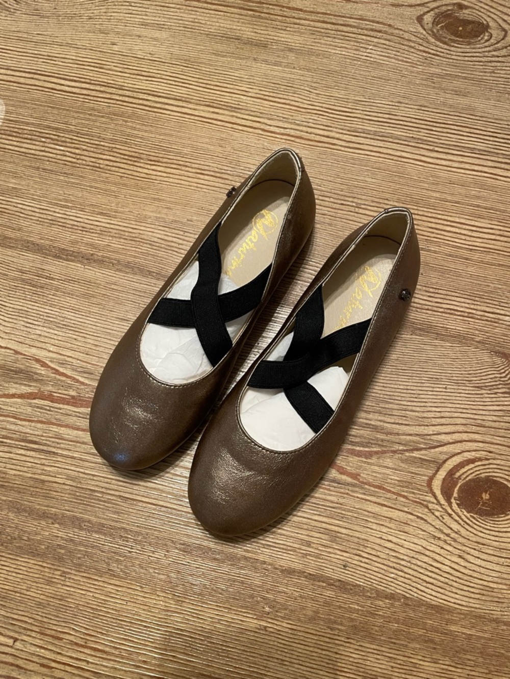 Girls Naturino Brown Metallic Ballet Flats with Elastic Straps Size 32